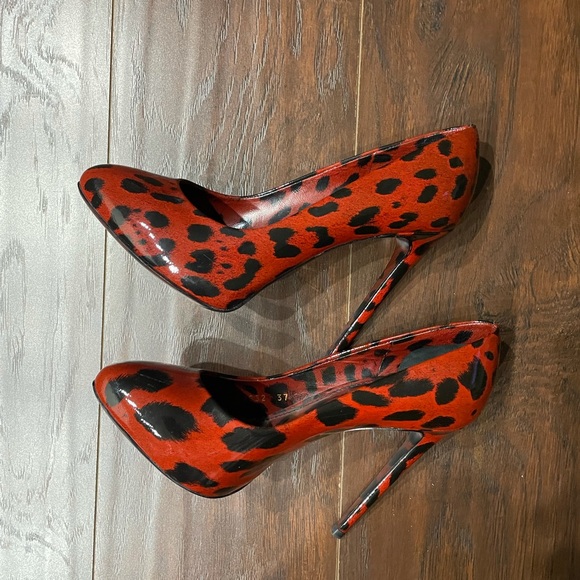 Dolce & Gabanna heels - Picture 4 of 9